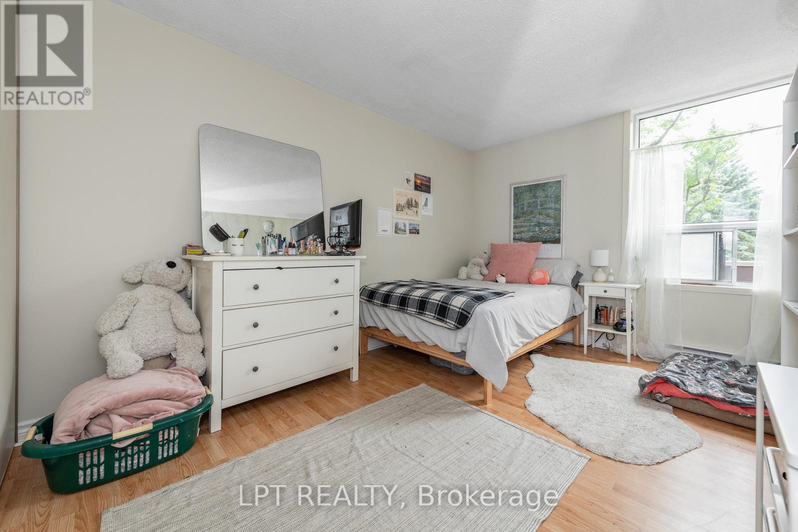 #206 - 1177 BELANGER AVENUE — photo 22