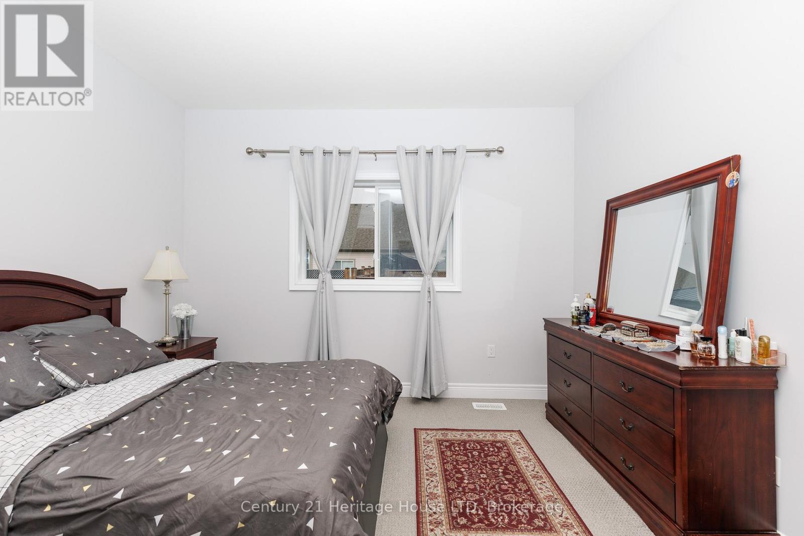 397 HUMMEL CRESCENT - 11
