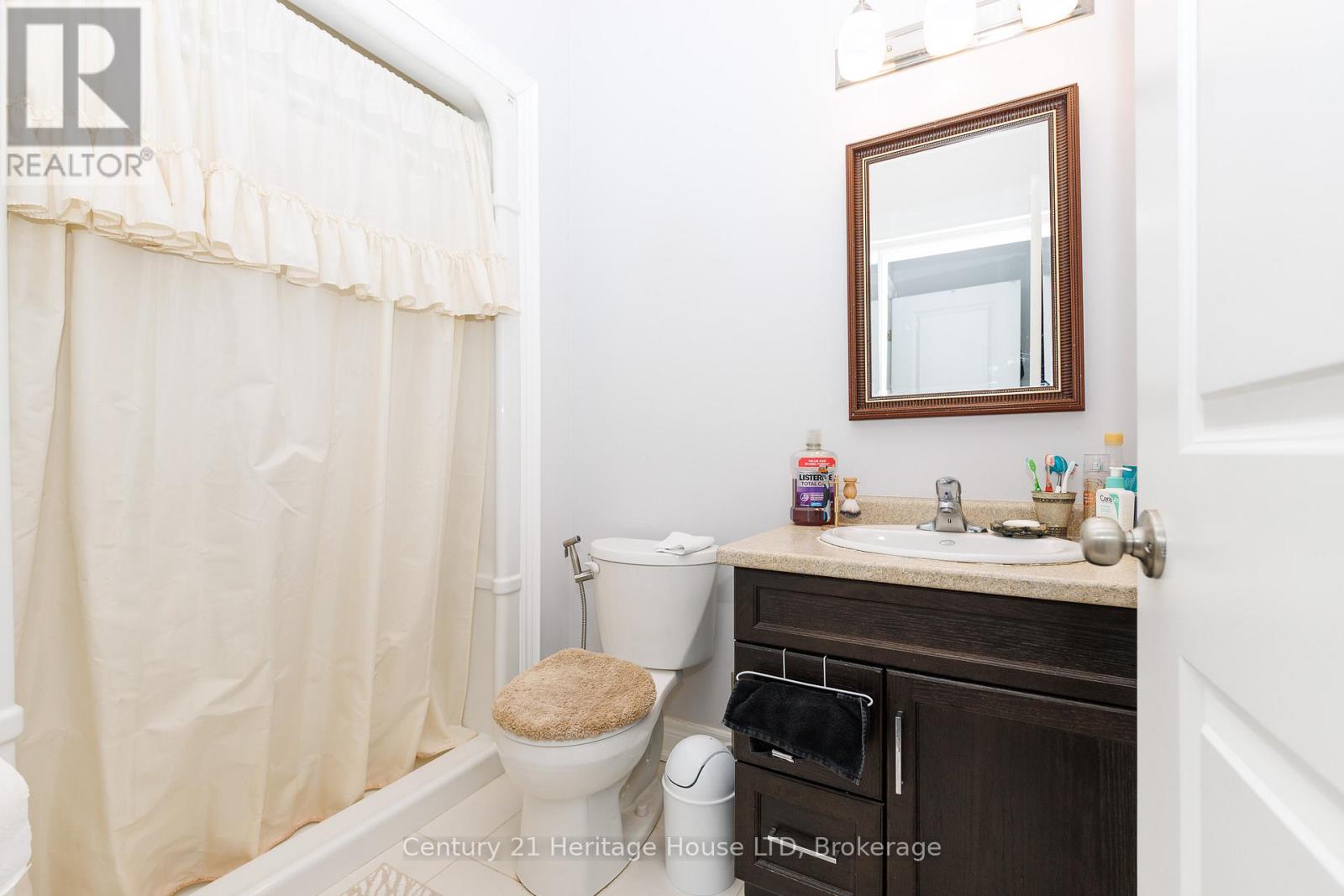 397 HUMMEL CRESCENT - 13