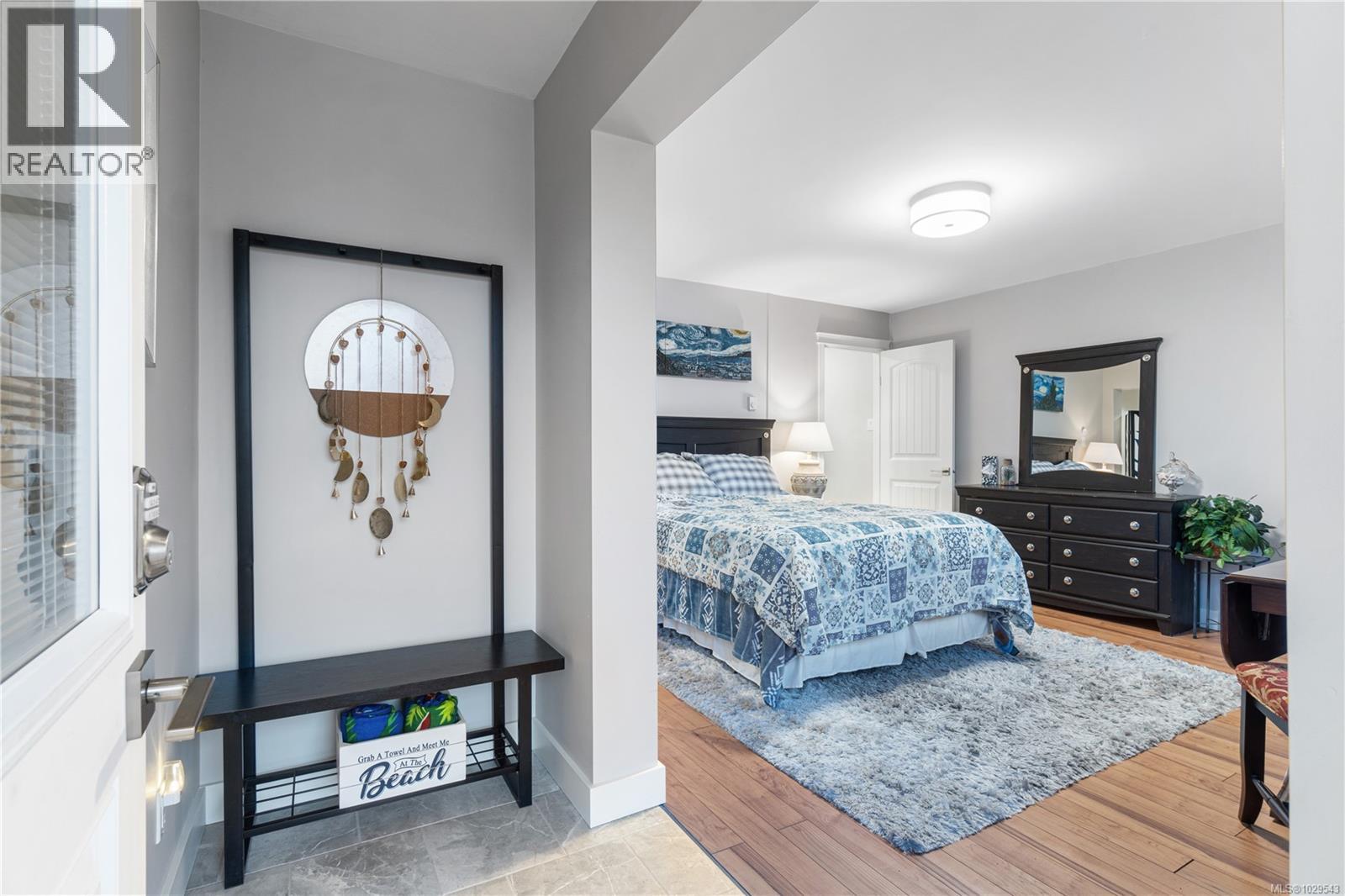 7896 LANTZVILLE RD - 34