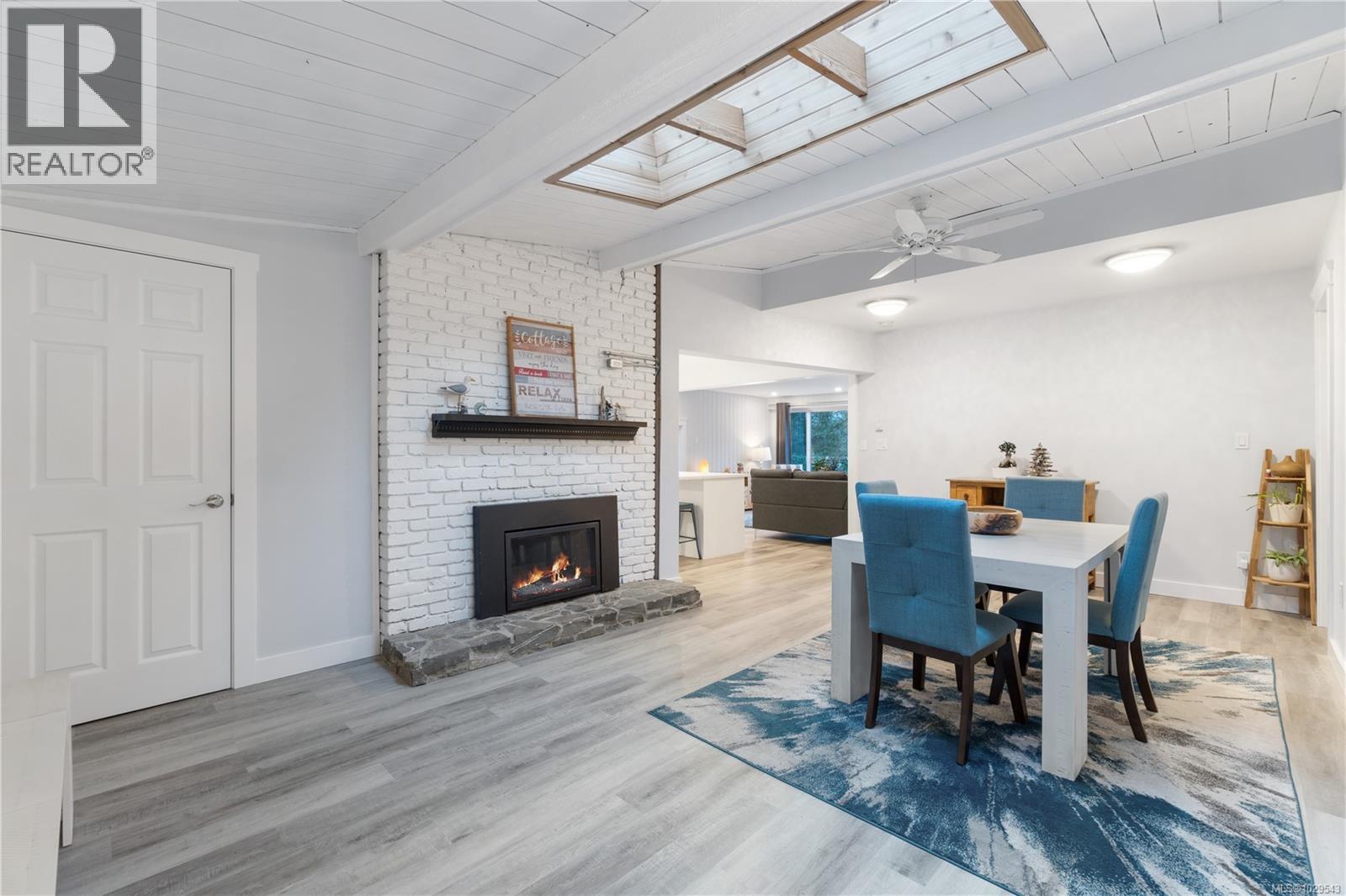 7896 LANTZVILLE RD - 9