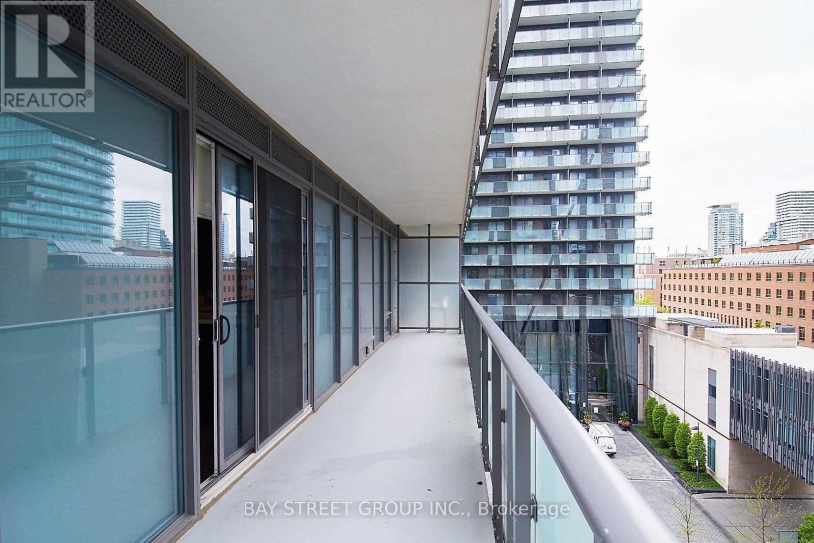 #510 1080 BAY STREET - 13
