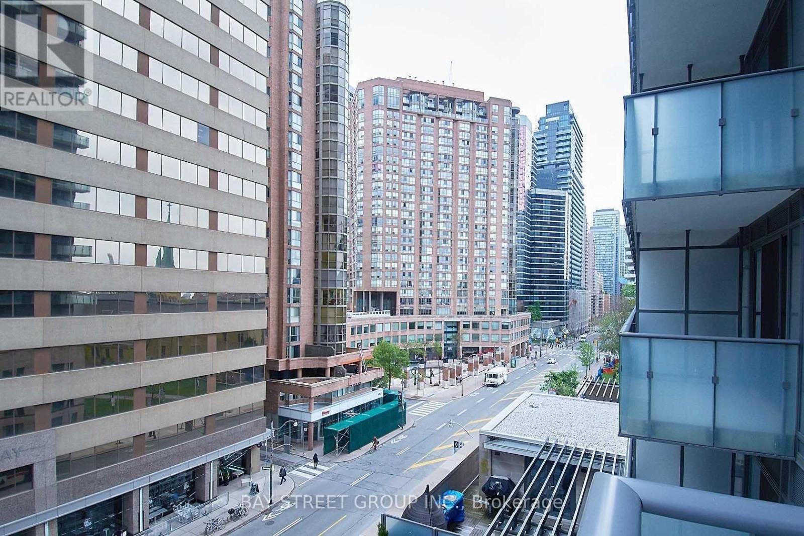#510 1080 BAY STREET - 14