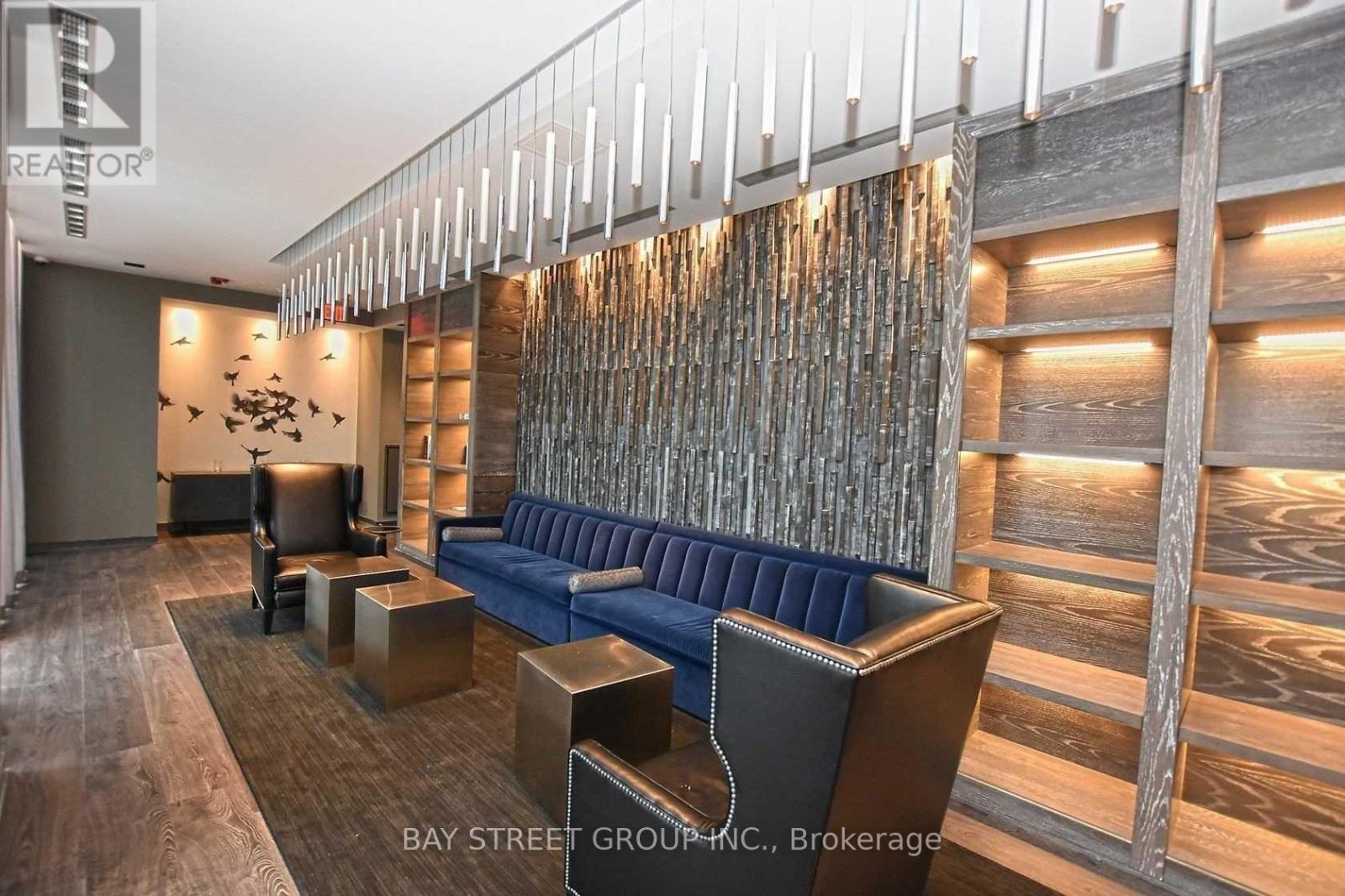 #510 1080 BAY STREET - 19