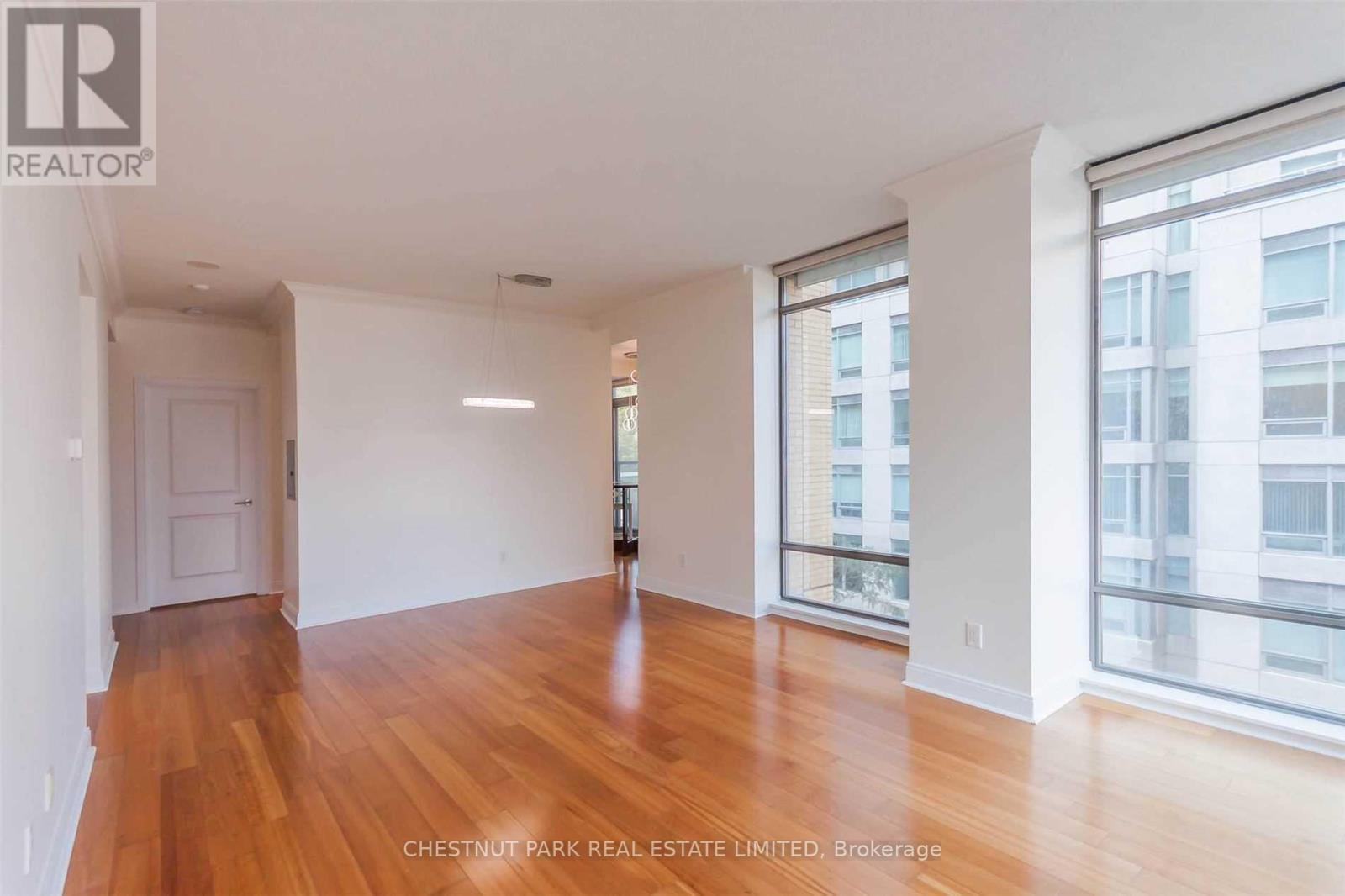 #401 21 SCOLLARD STREET - 20