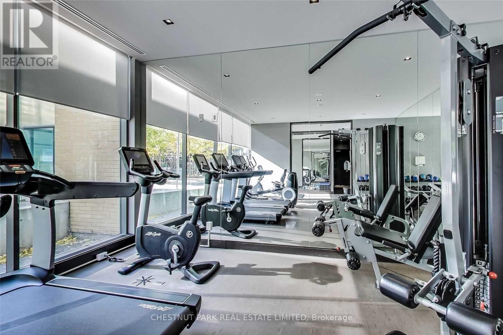 #401 21 SCOLLARD STREET - 25