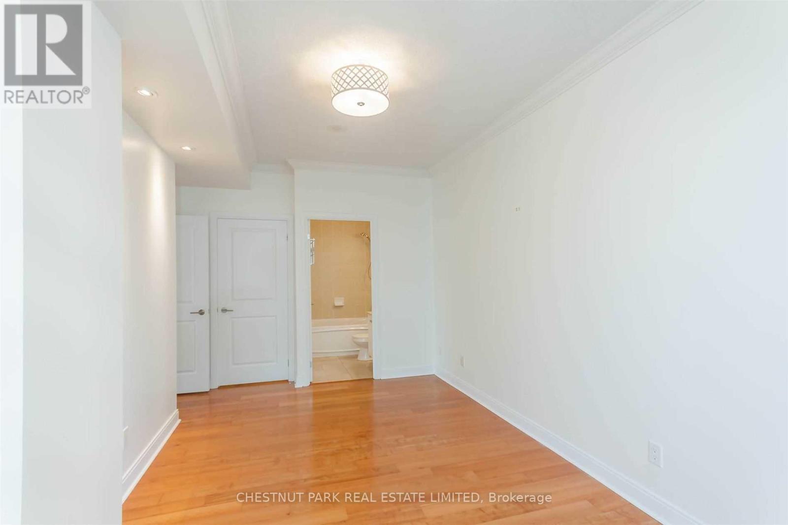 #401 21 SCOLLARD STREET - 8