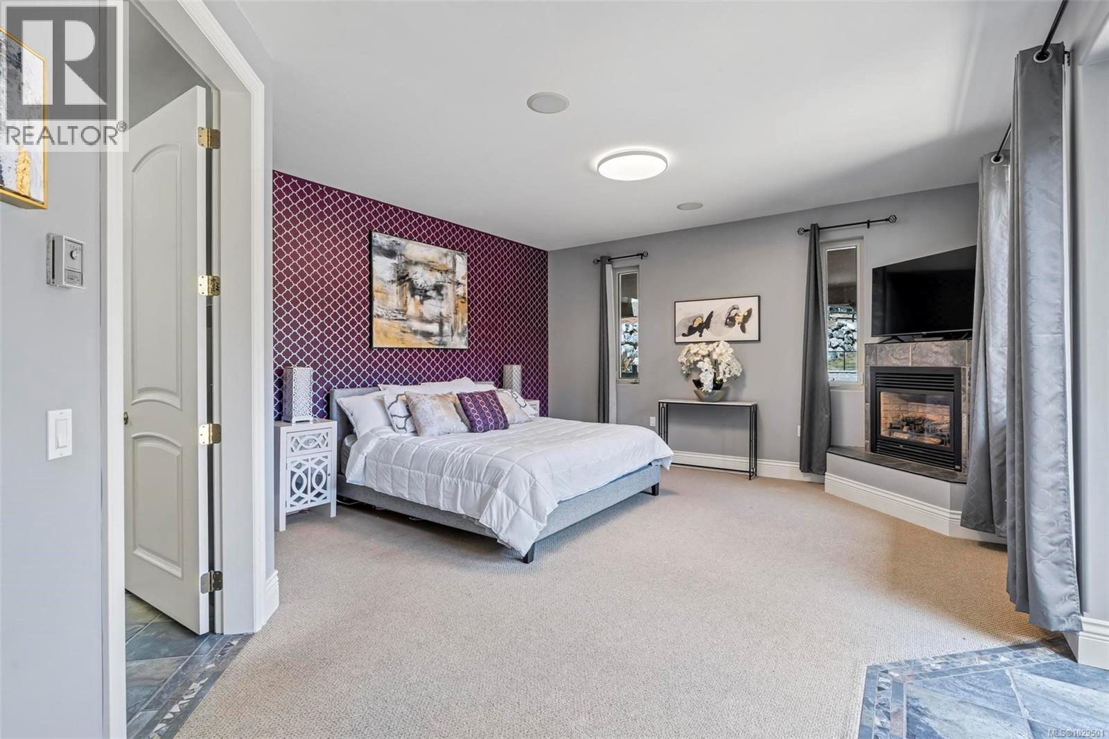  350 Sparton Road, Saanich