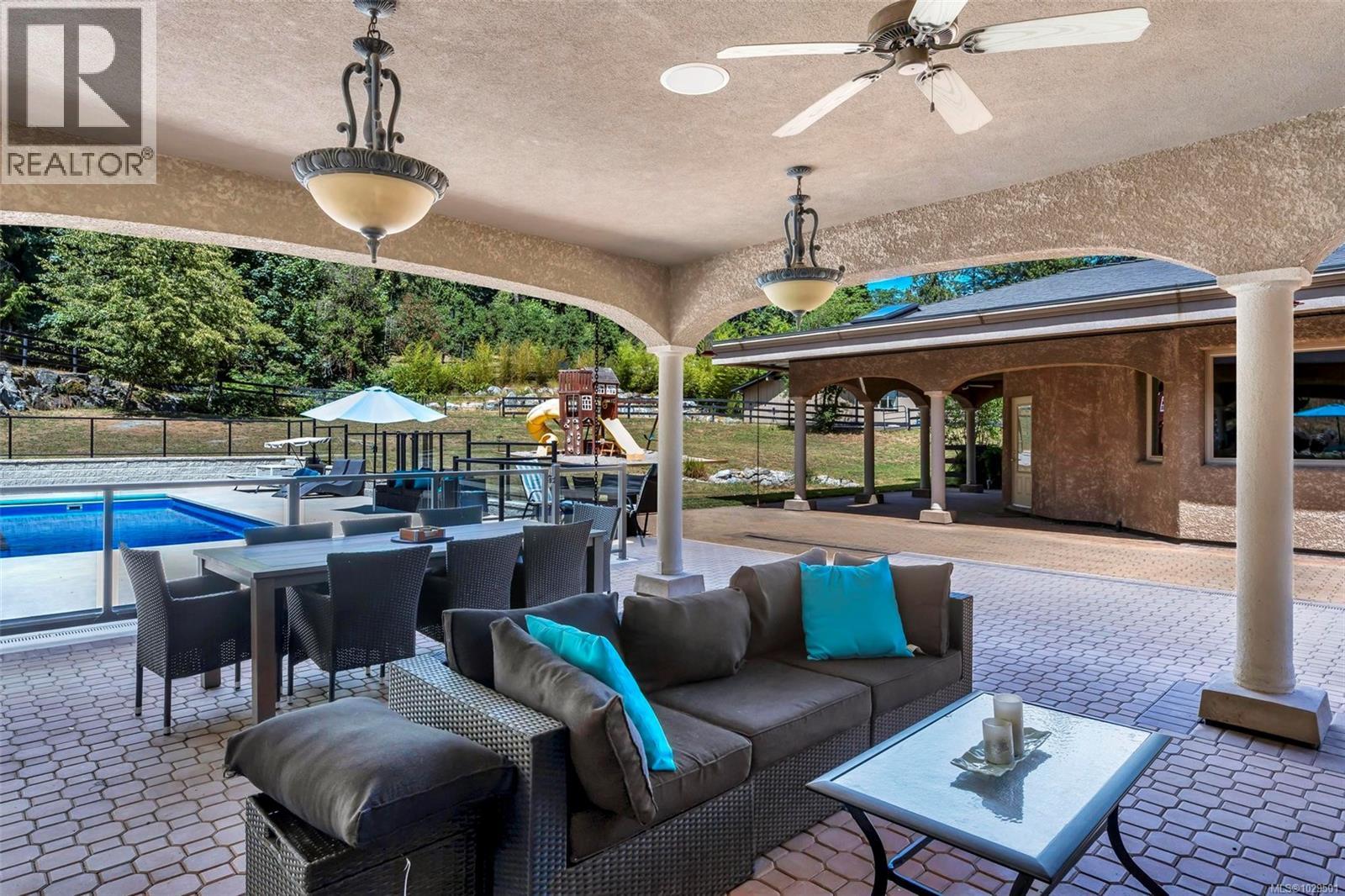  350 Sparton Road, Saanich