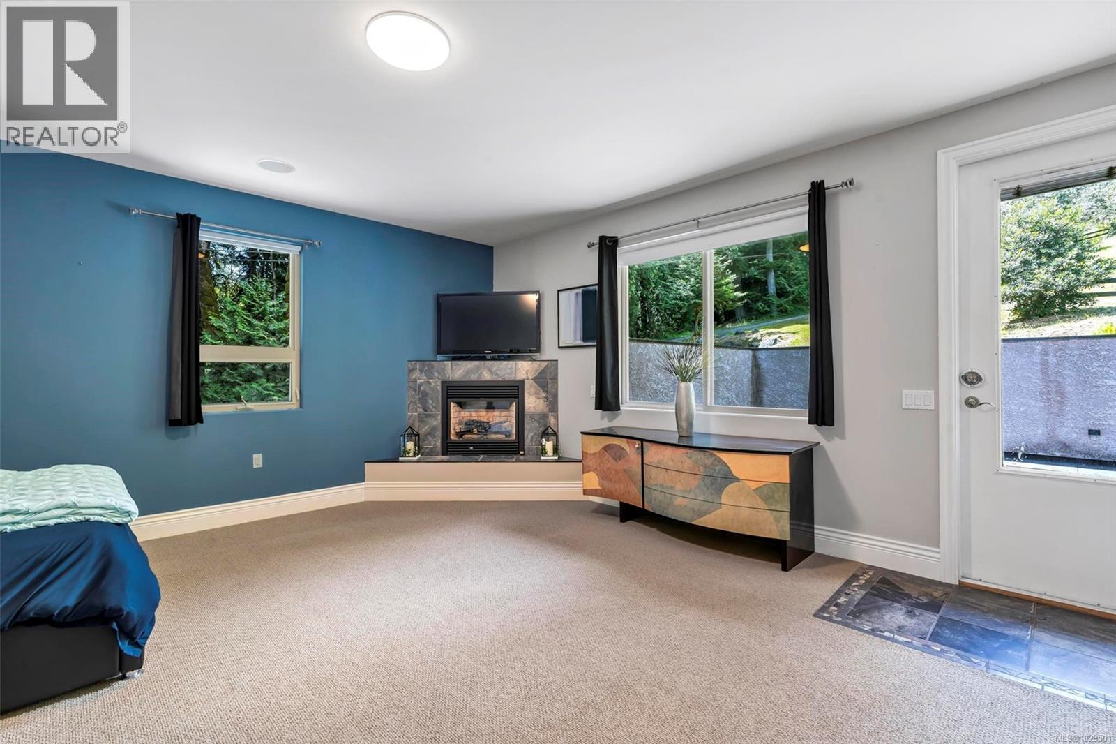  350 Sparton Road, Saanich