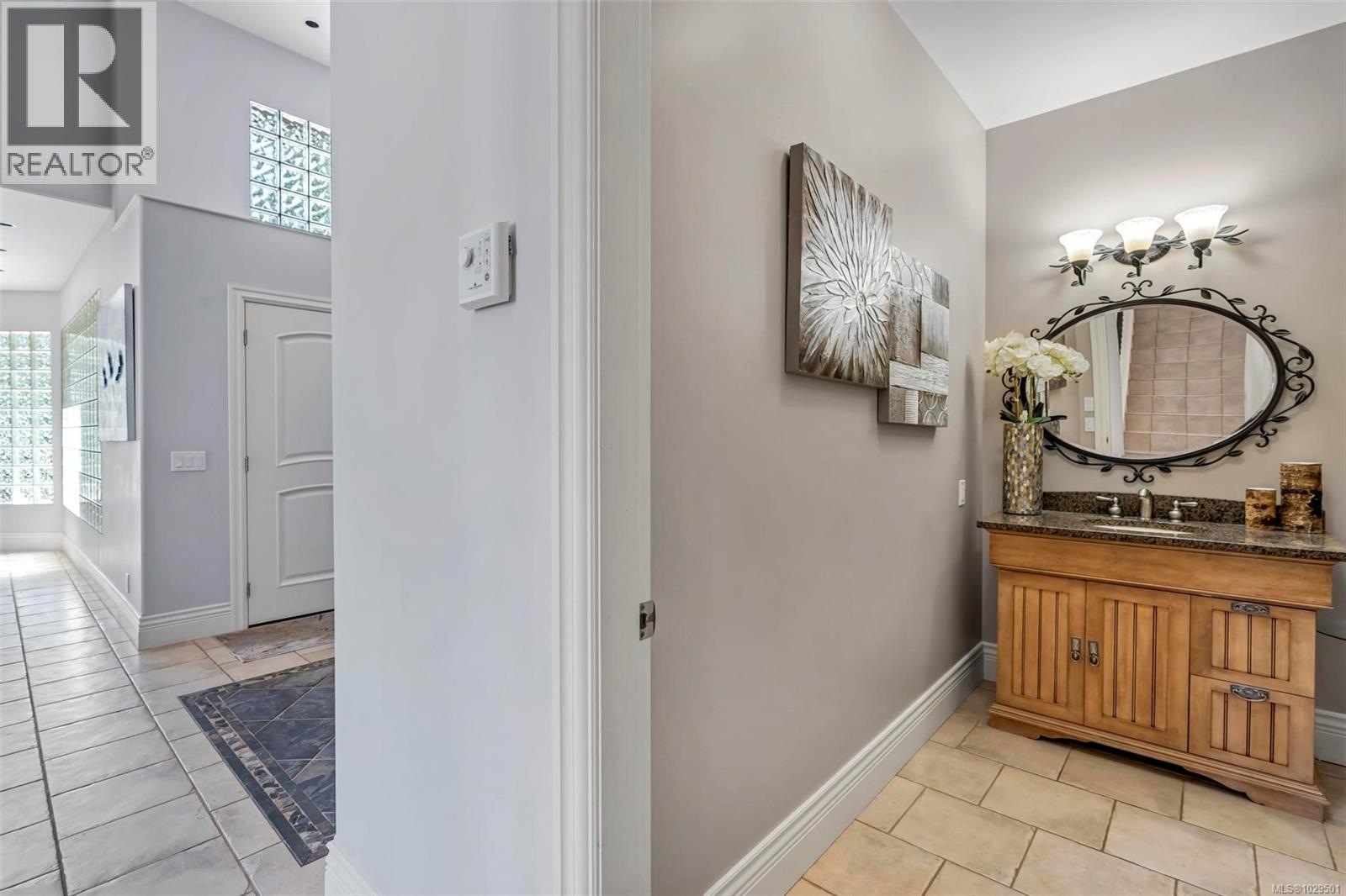  350 Sparton Road, Saanich