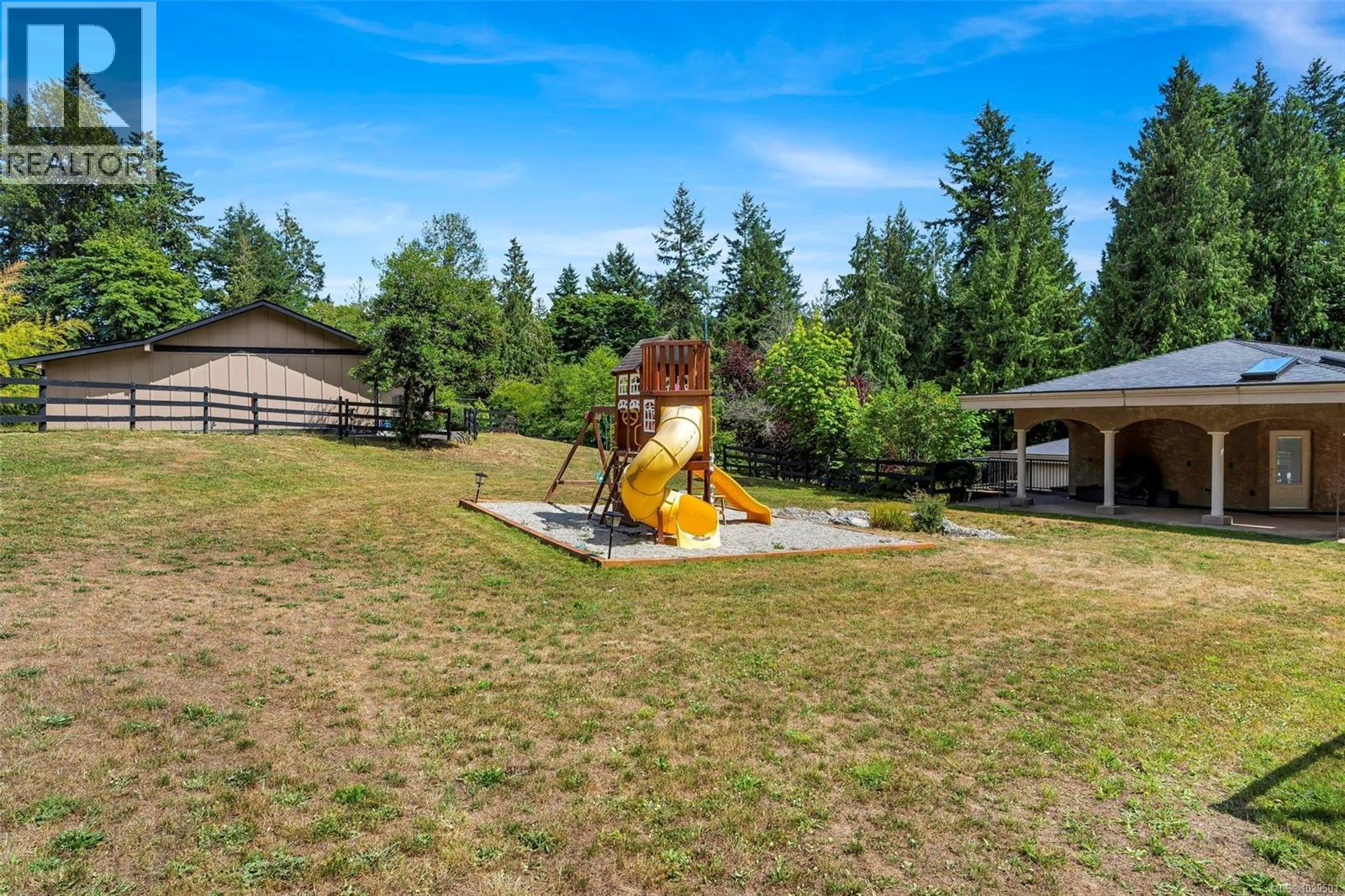  350 Sparton Road, Saanich