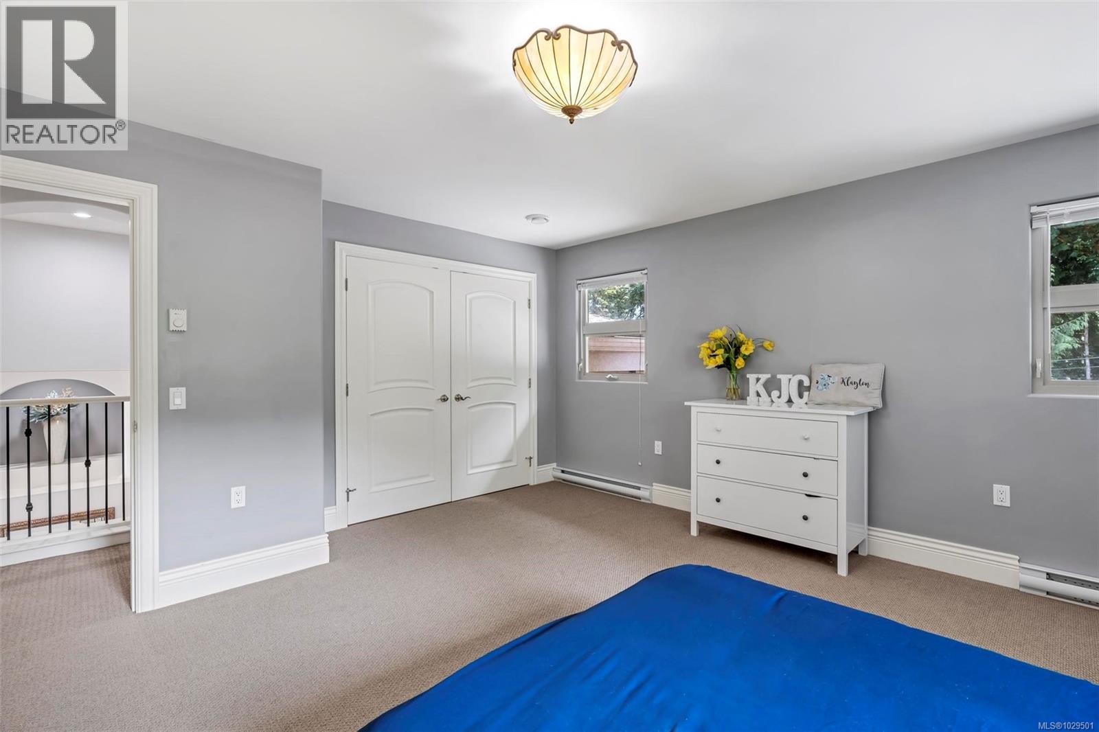  350 Sparton Road, Saanich