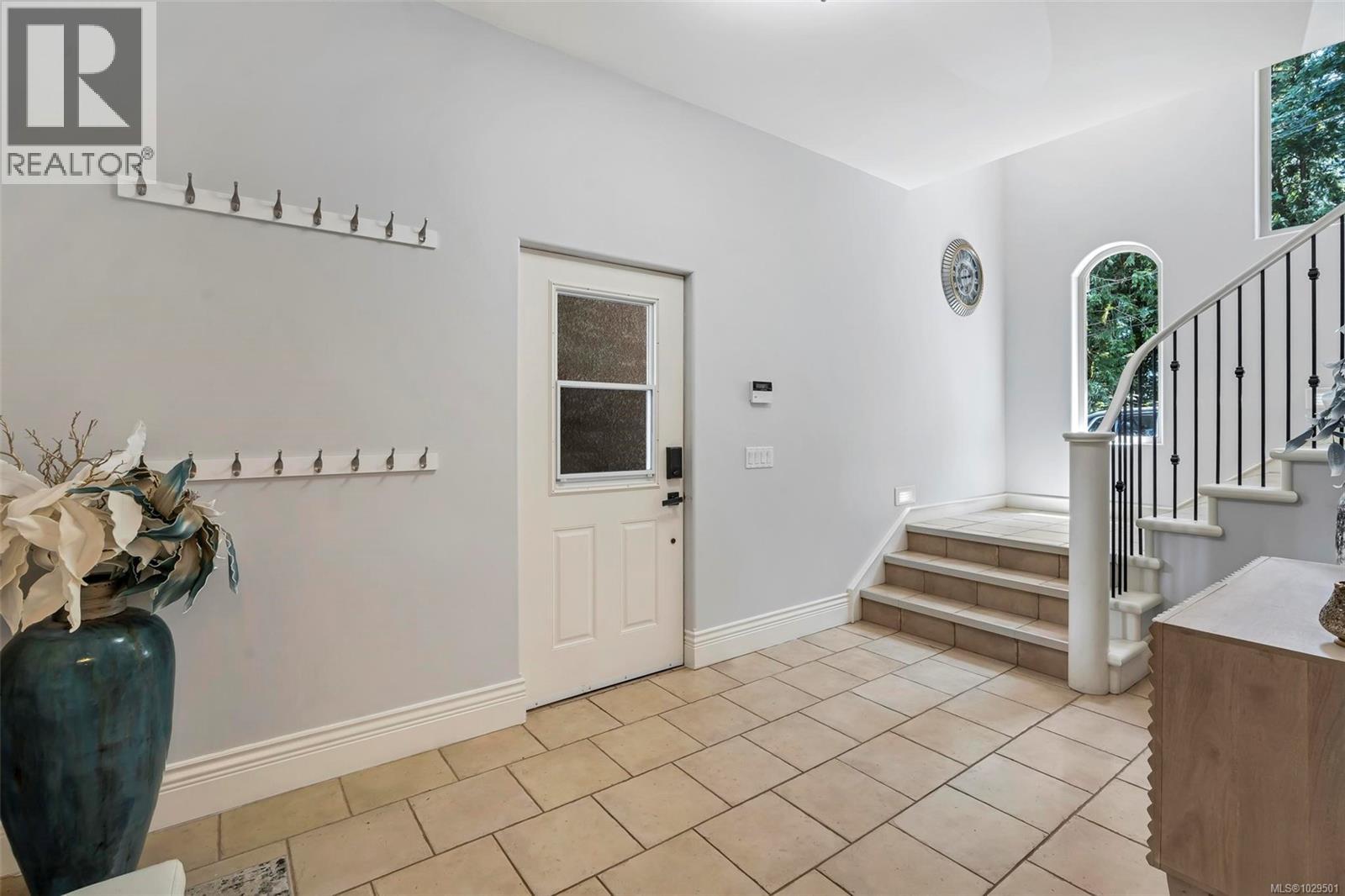  350 Sparton Road, Saanich