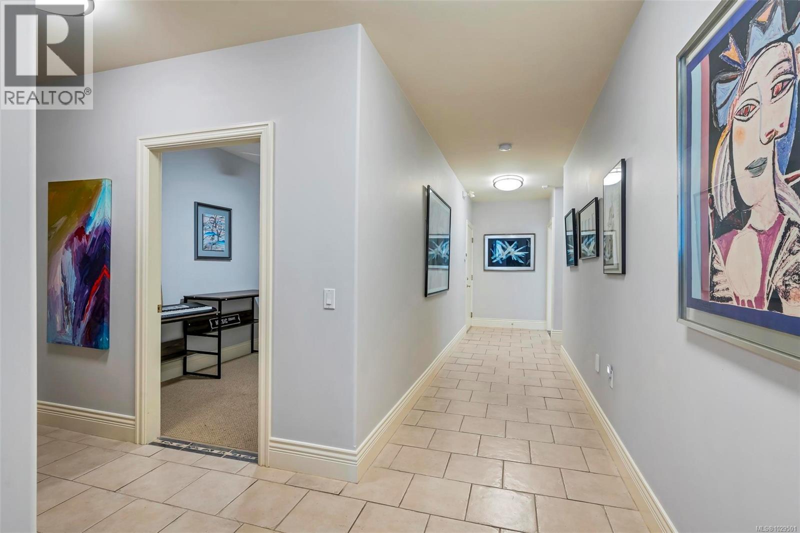  350 Sparton Road, Saanich