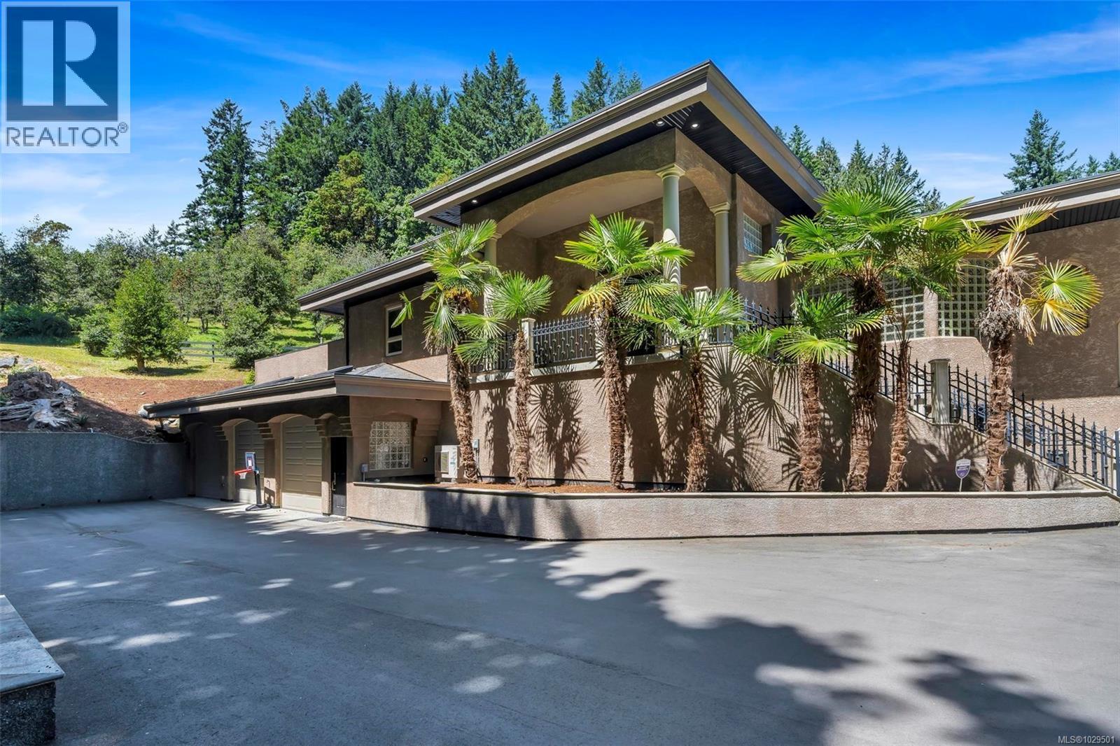  350 Sparton Road, Saanich