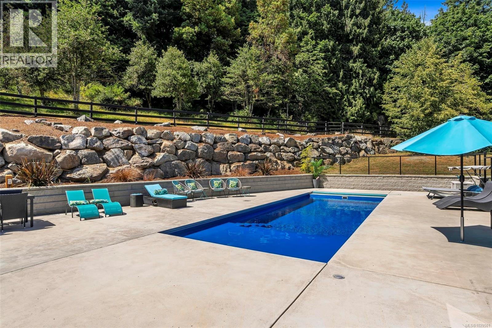  350 Sparton Road, Saanich