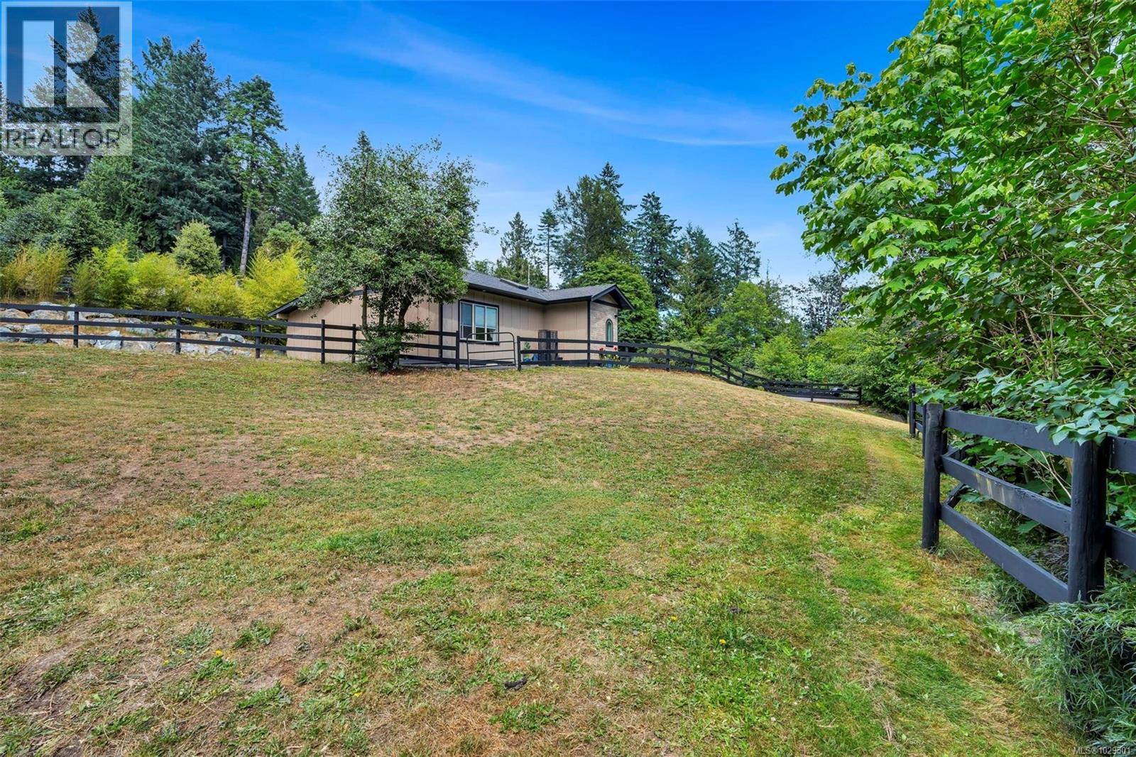  350 Sparton Road, Saanich