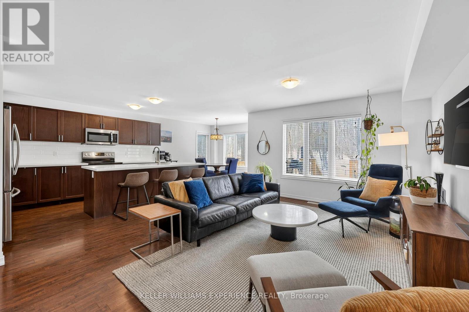 225 DIANA DRIVE - 8