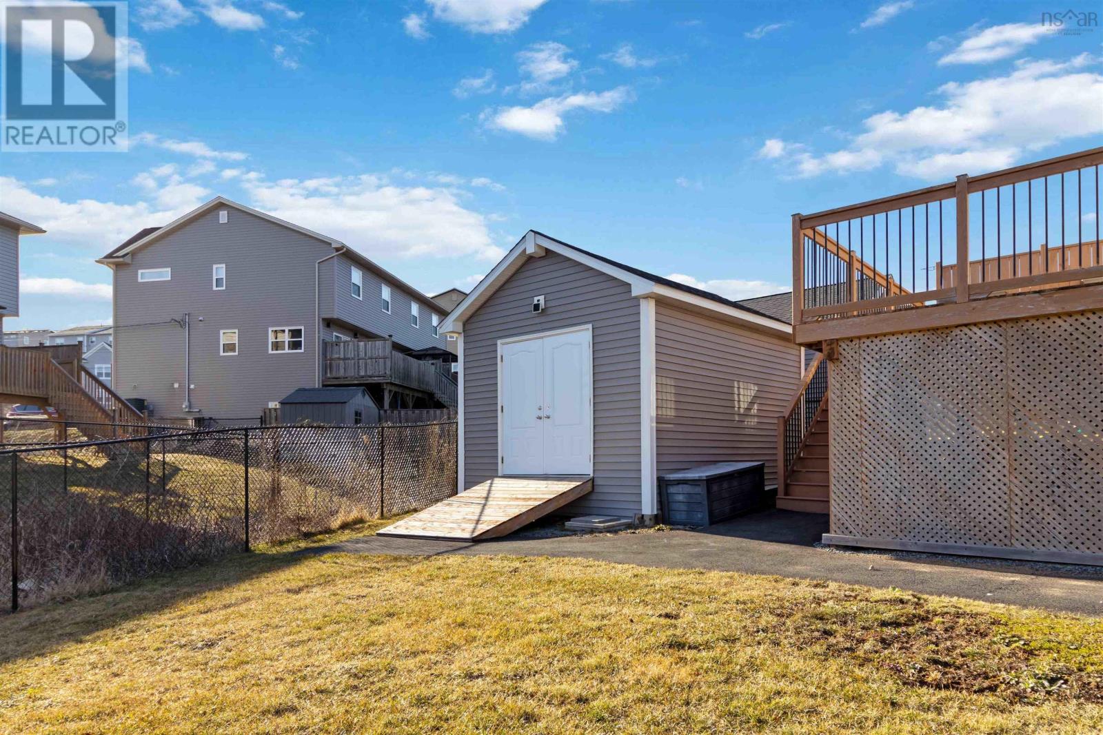 Property 17 of 46 of 46 Rafting Drive