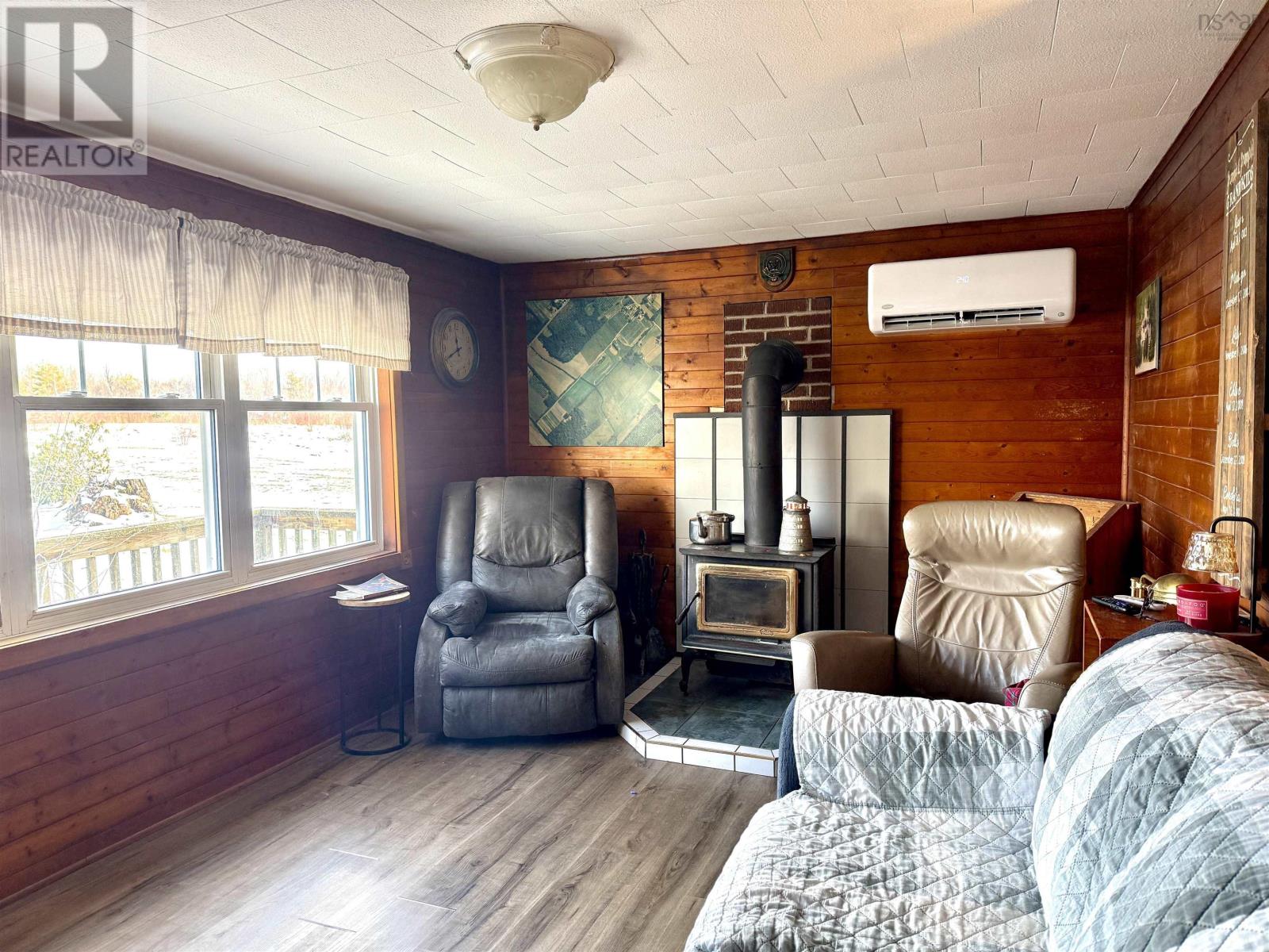 Property 45 of 46 of 6994 Aylesford Road