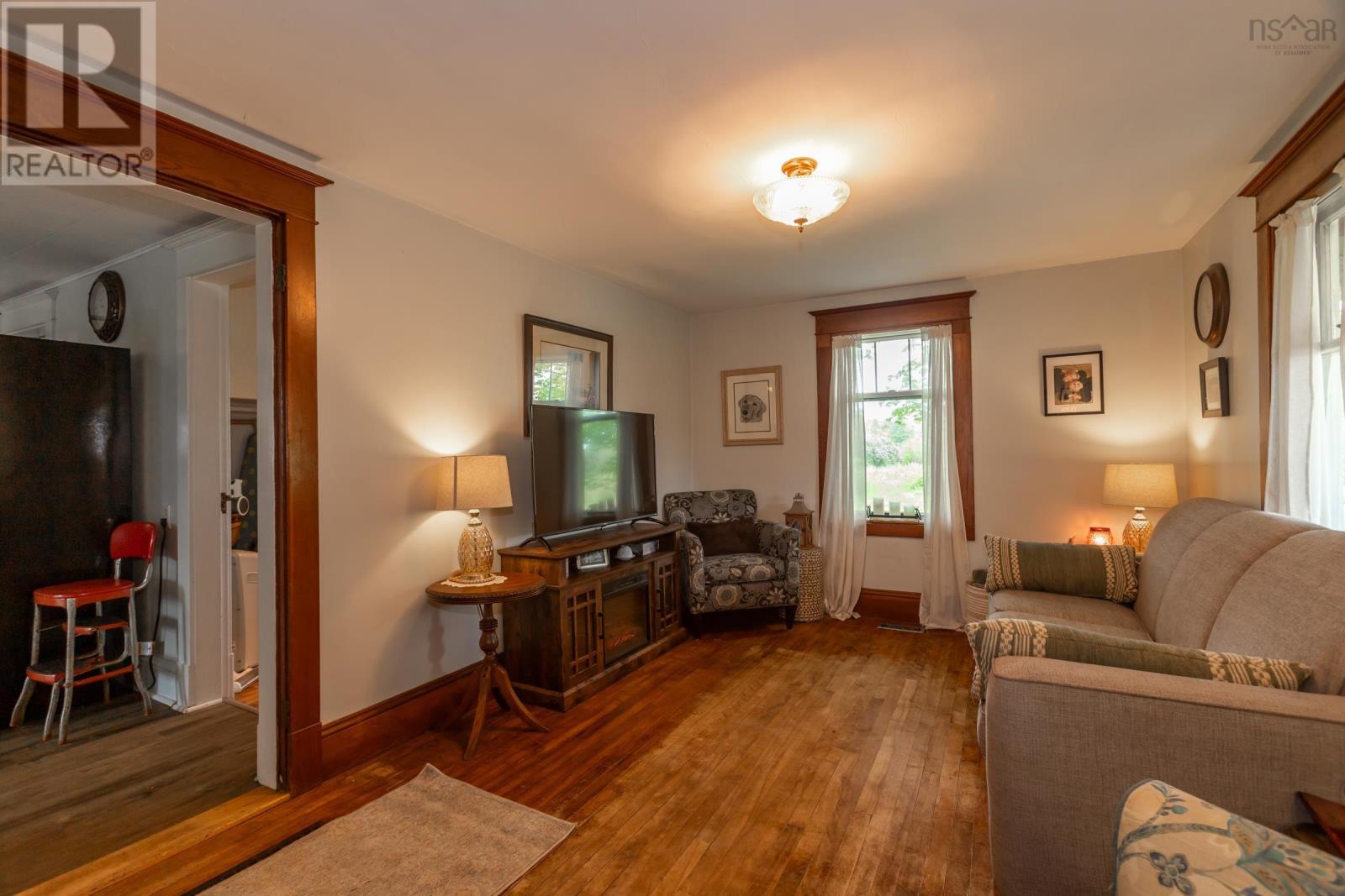 Property 27 of 46 of 6994 Aylesford Road