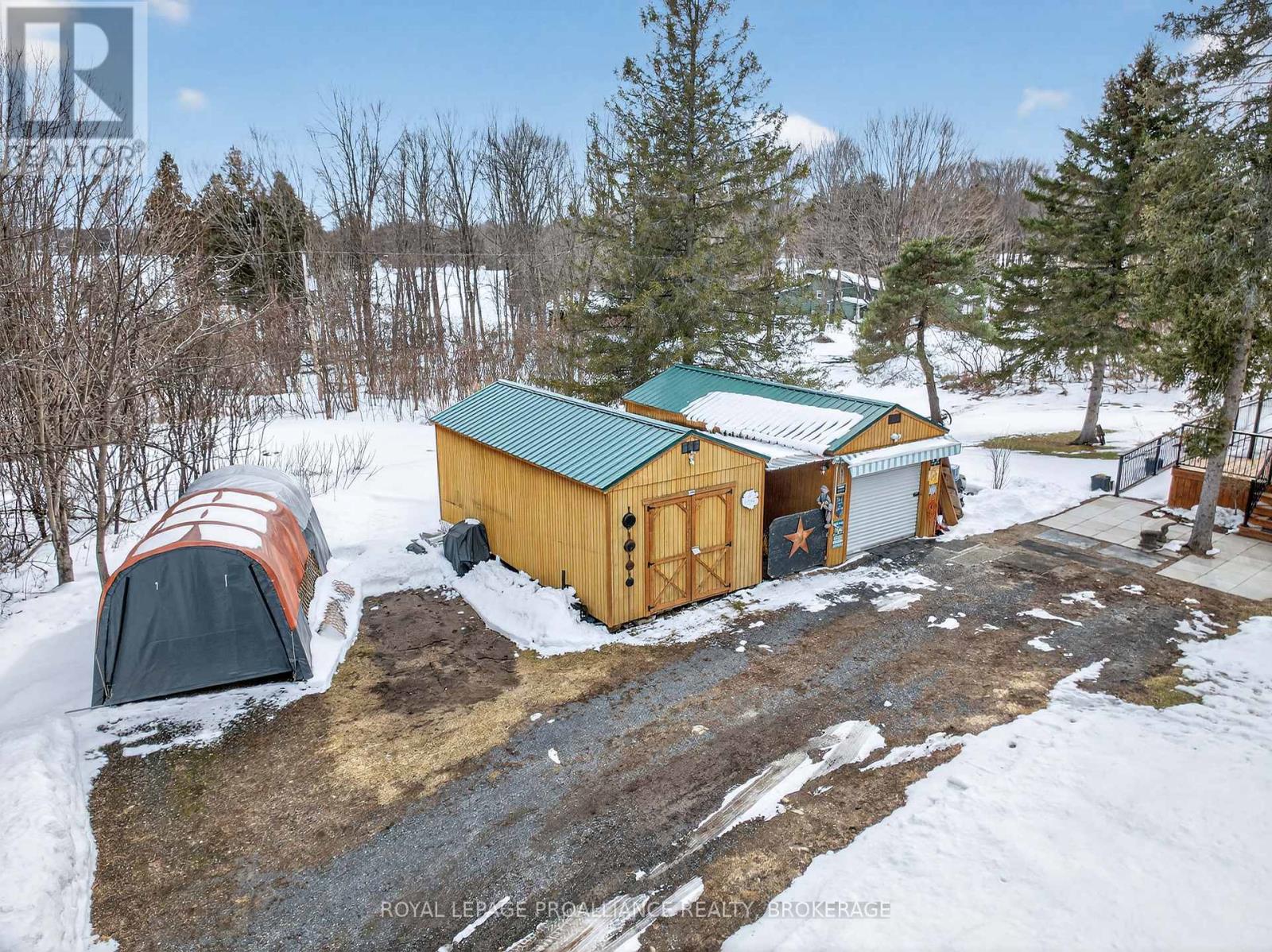 1040 ANTOINE ROAD - 5