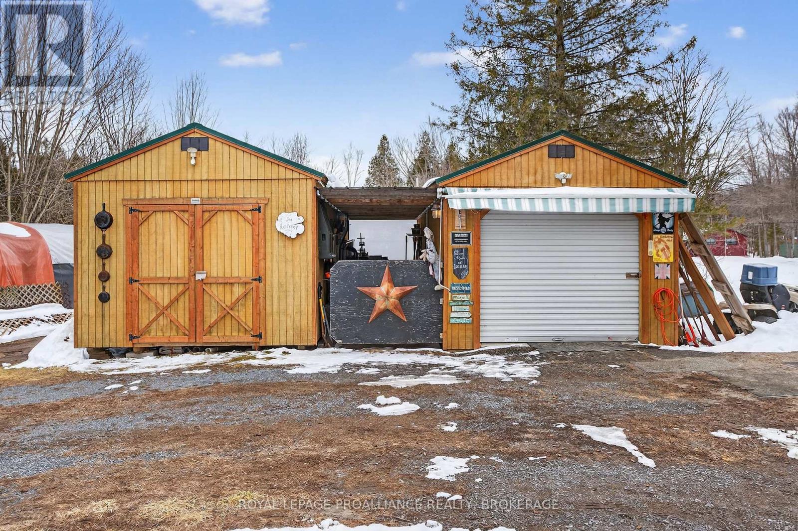 1040 ANTOINE ROAD - 6