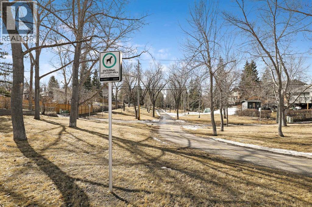 Single Family House Bi-level for Sale in  Dalmead Crescent NW Dalhousie Calgary 