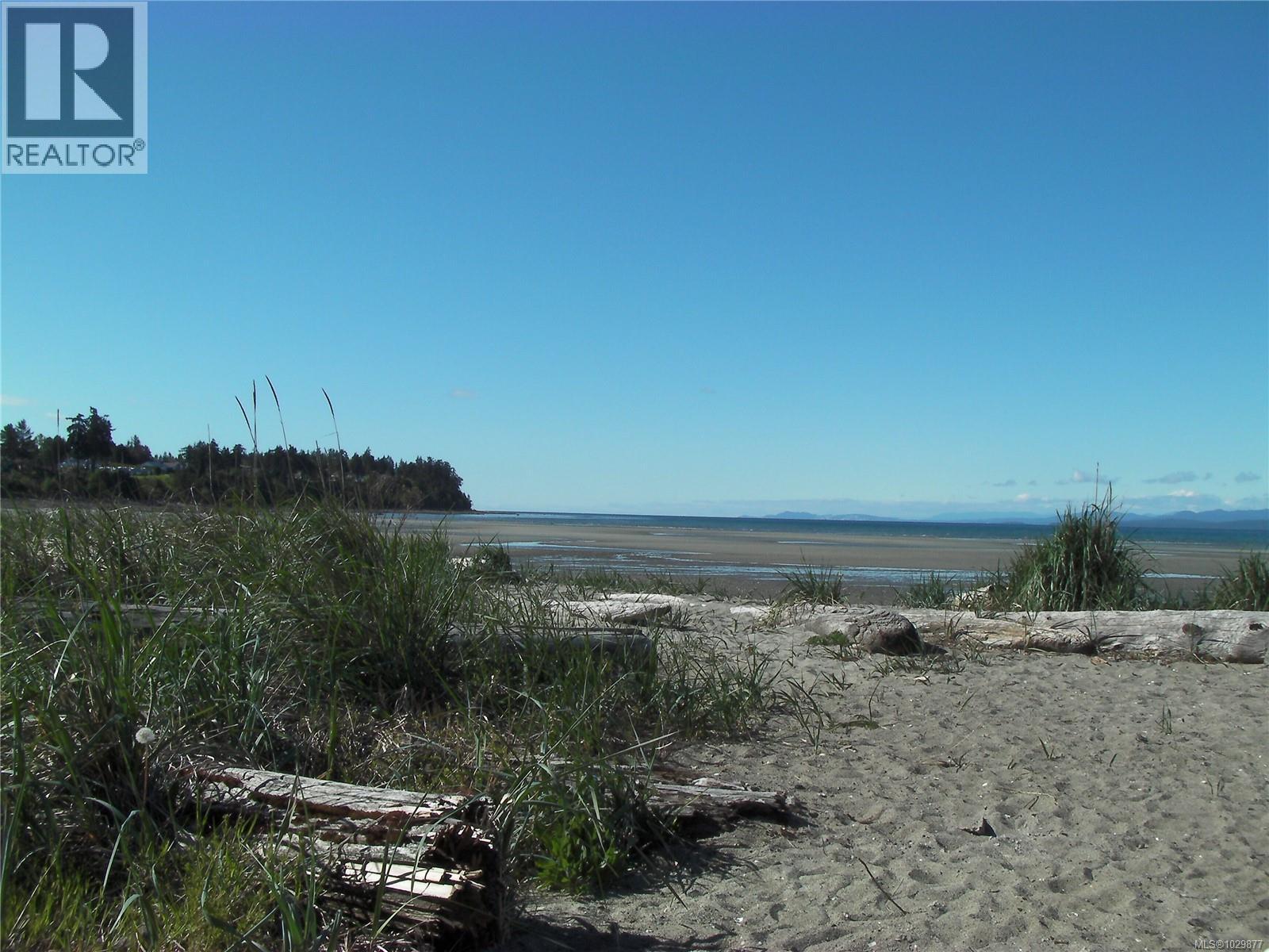 #606/605A 181 Beachside Dr - 1