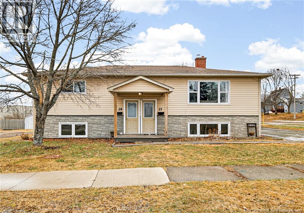 37-39 Mckay Avenue - 1