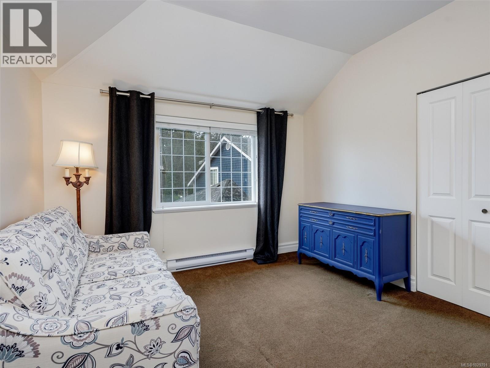 #3 445 ADMIRALS RD - 20