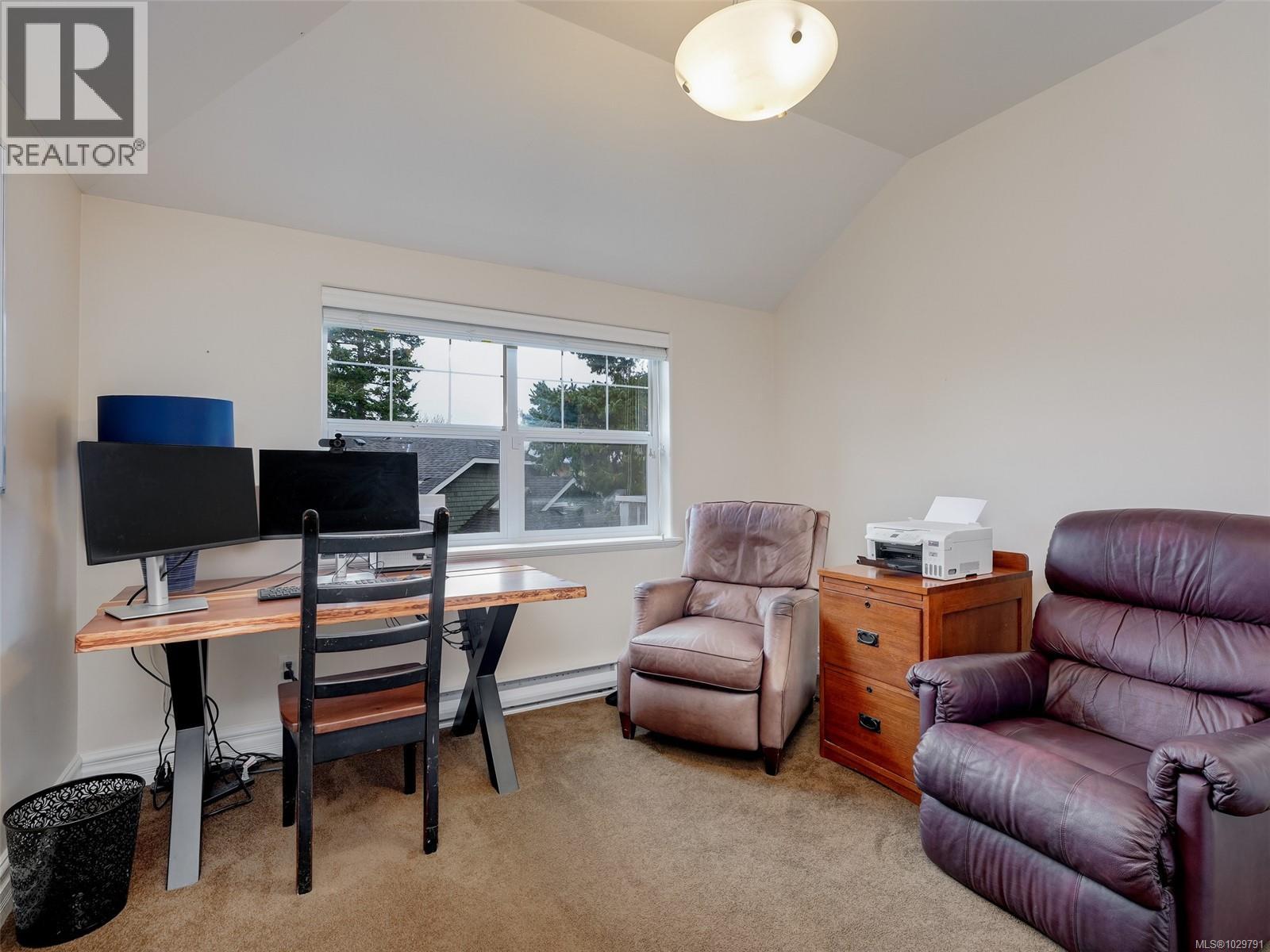 #3 445 ADMIRALS RD - 23