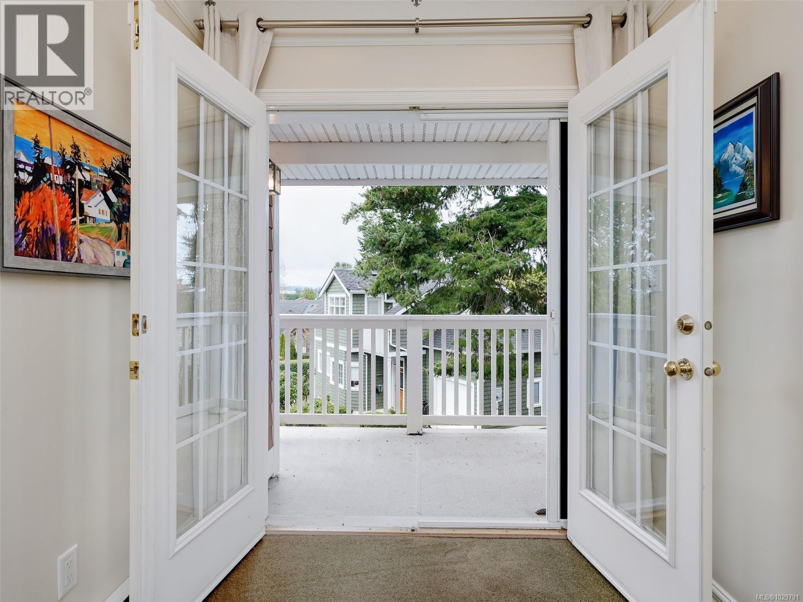 #3 445 ADMIRALS RD - 26