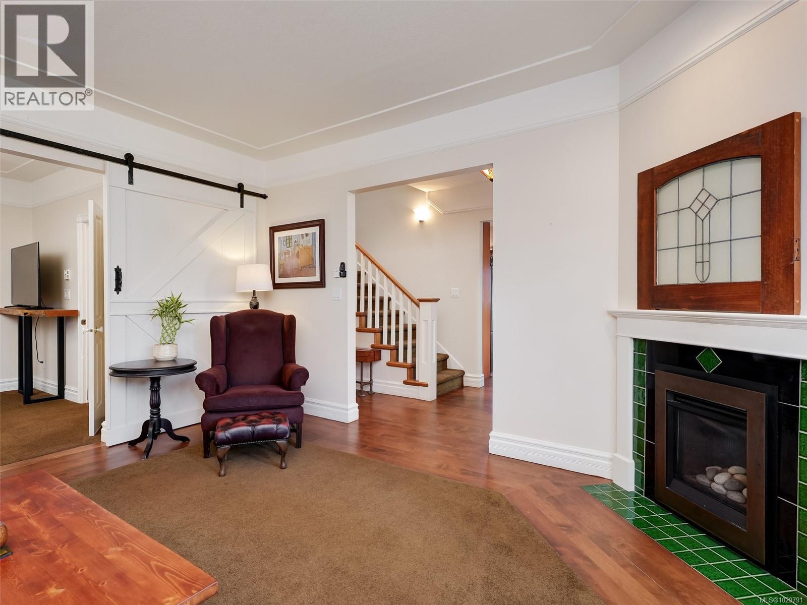 #3 445 ADMIRALS RD - 4