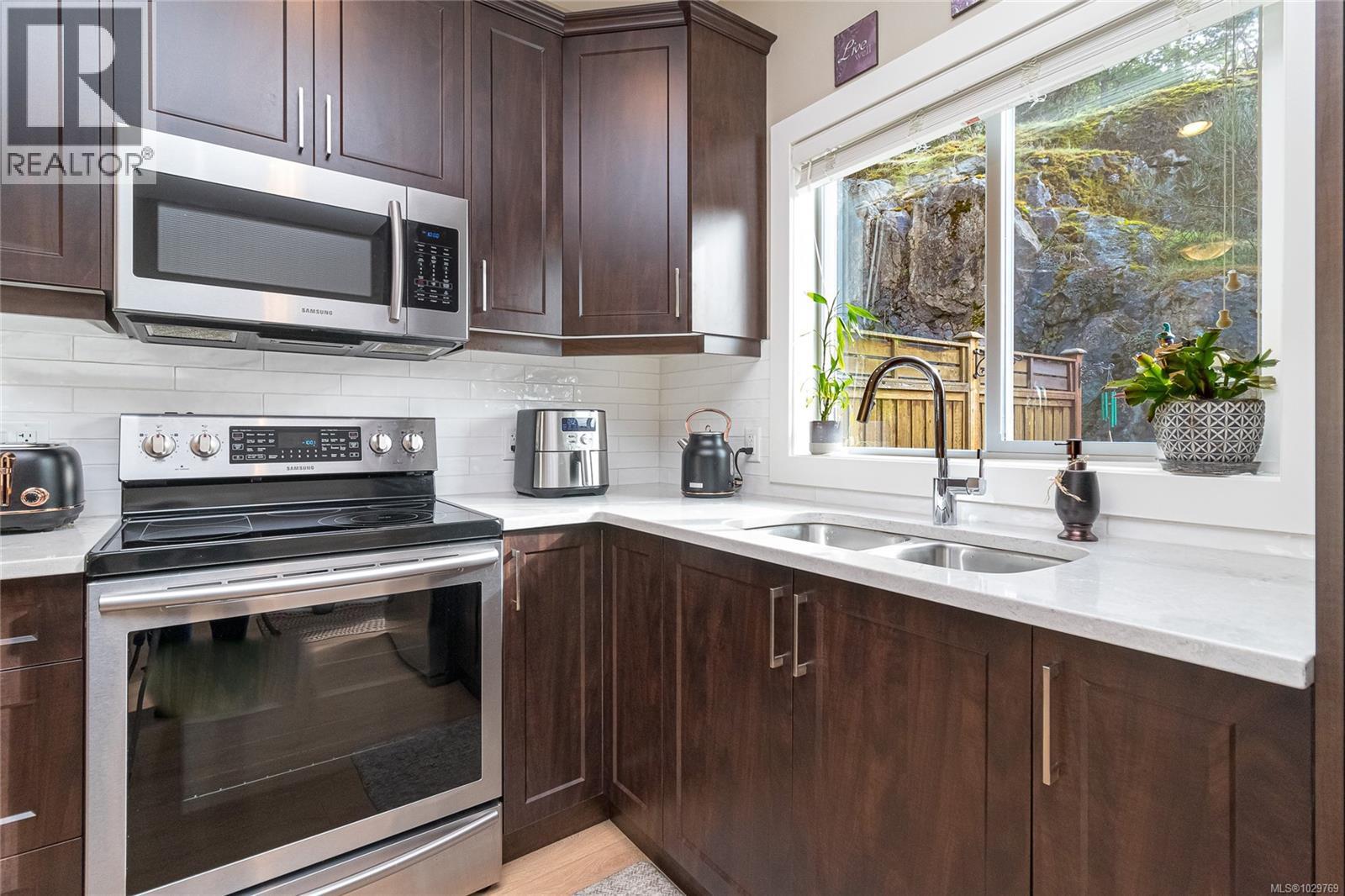 106 3439 Ambrosia Crescent, Langford