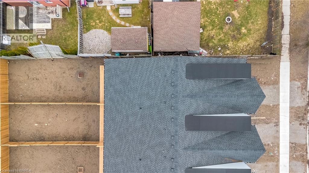 105 WINNIETT Street - 42