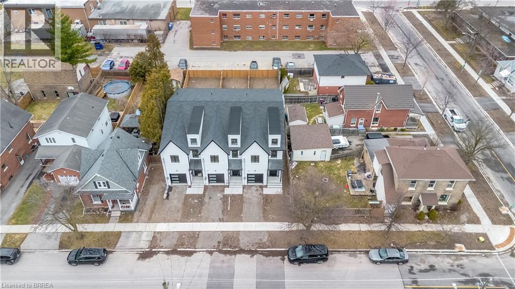 105 WINNIETT Street - 43