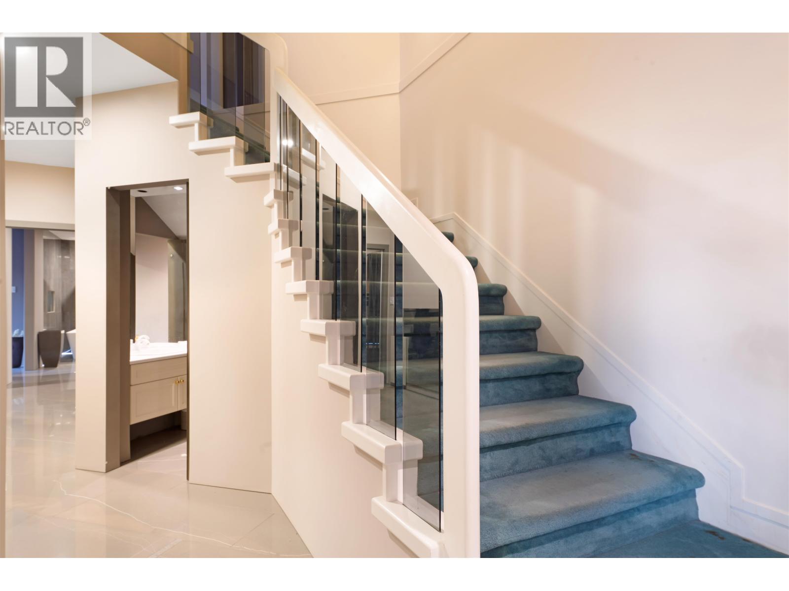 5671 MUSGRAVE Crescent, Richmond