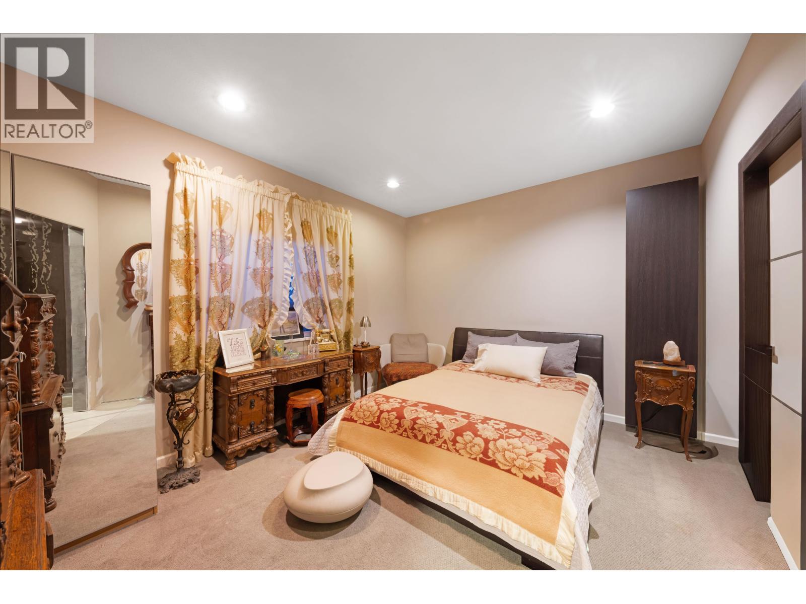 5671 MUSGRAVE Crescent, Richmond