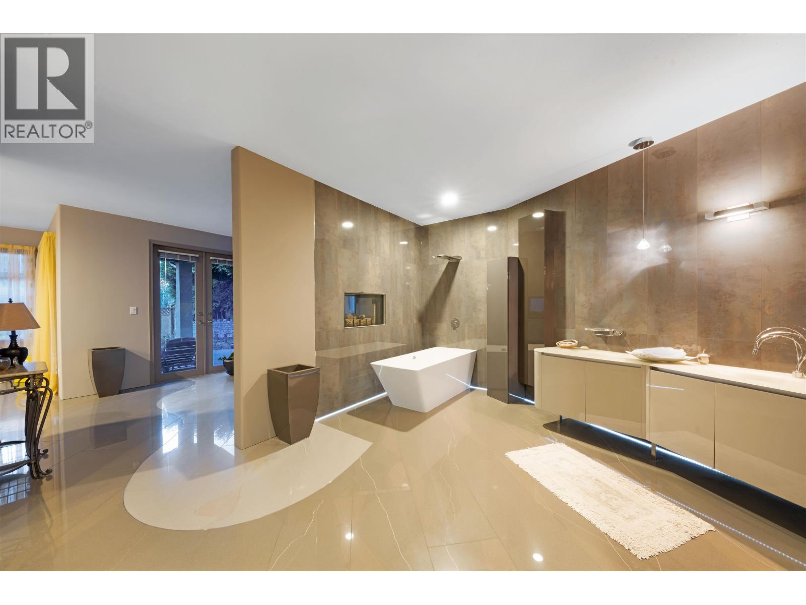 5671 MUSGRAVE Crescent, Richmond