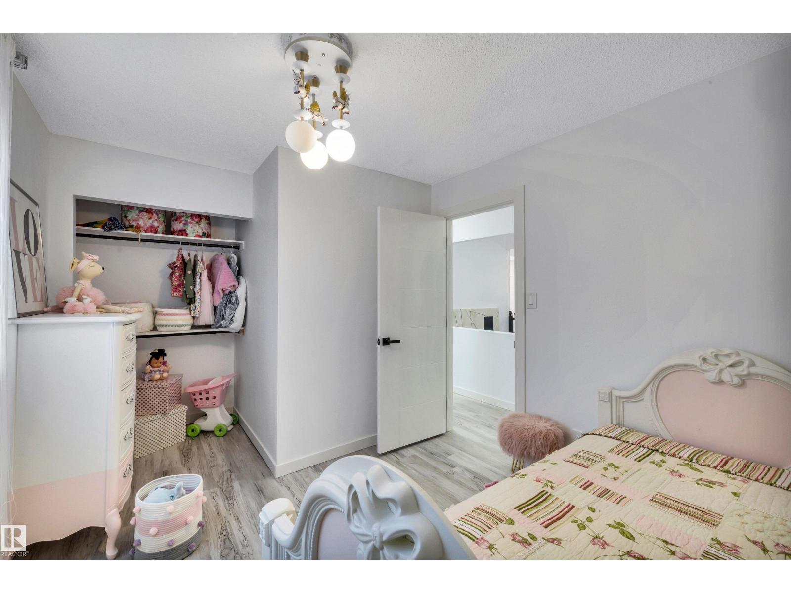 5409 56 ST - 30