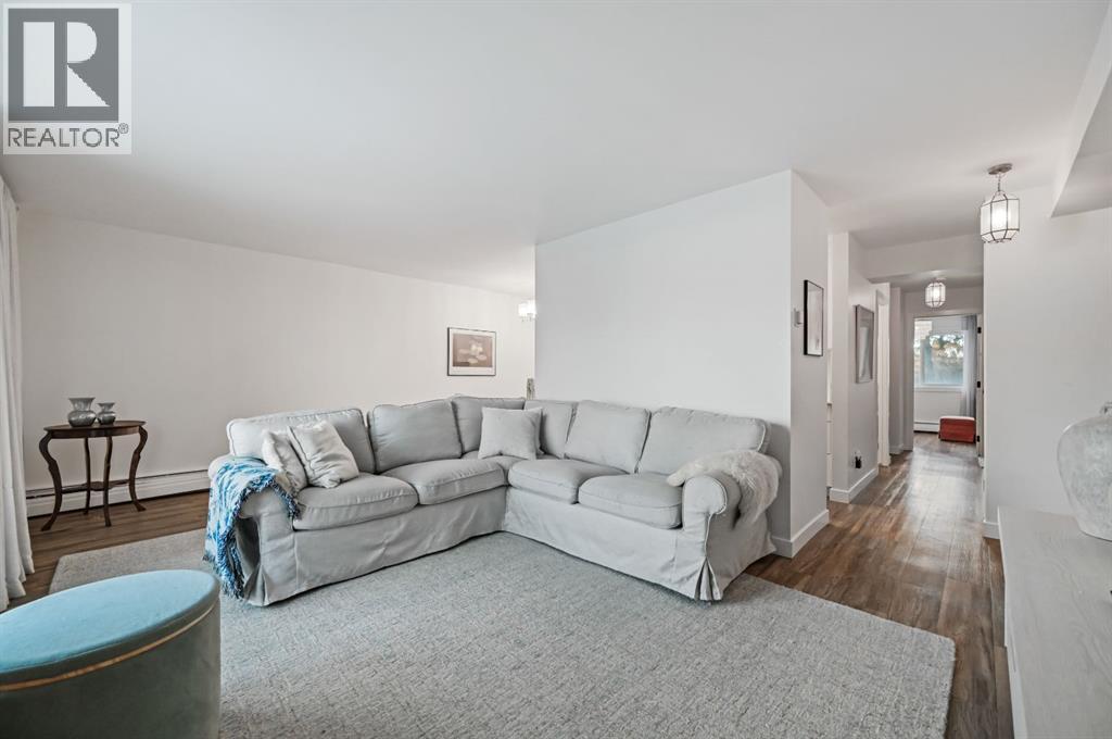 Single Family House for Sale in   Heritage Drive SE Acadia Calgary 