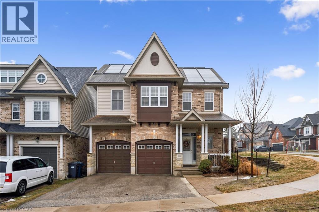 18 GEDDES Crescent - 1