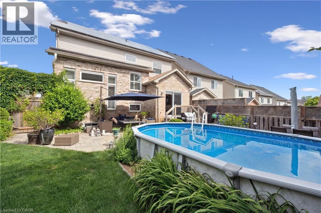 18 GEDDES Crescent - 44