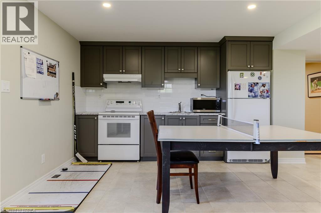 2350 GAINER STREET - 23