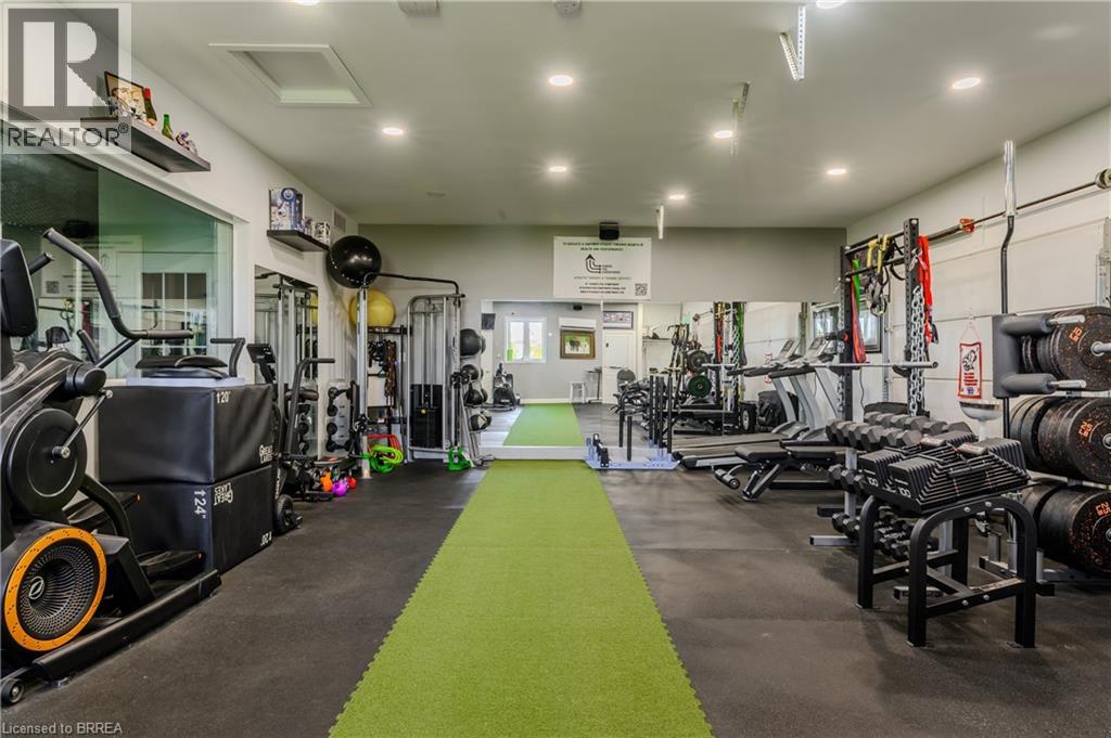 2350 GAINER STREET - 35