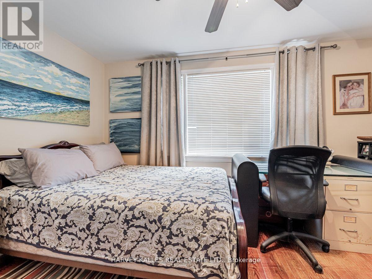 103 & 105 GILMOUR AVENUE - 26