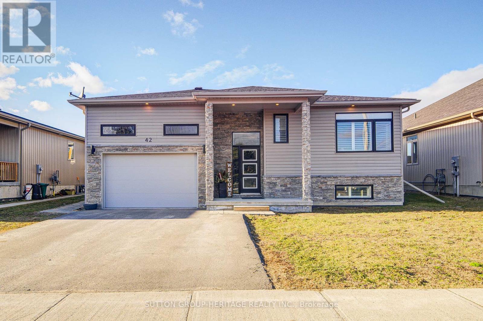 42 MCFARLAND DRIVE - 1