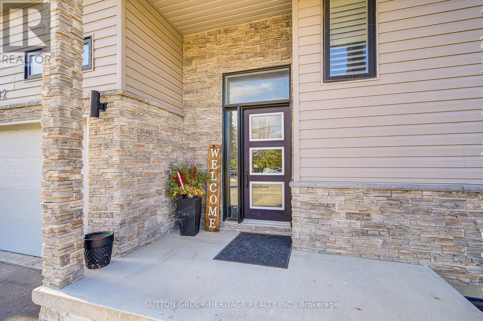 42 MCFARLAND DRIVE - 2